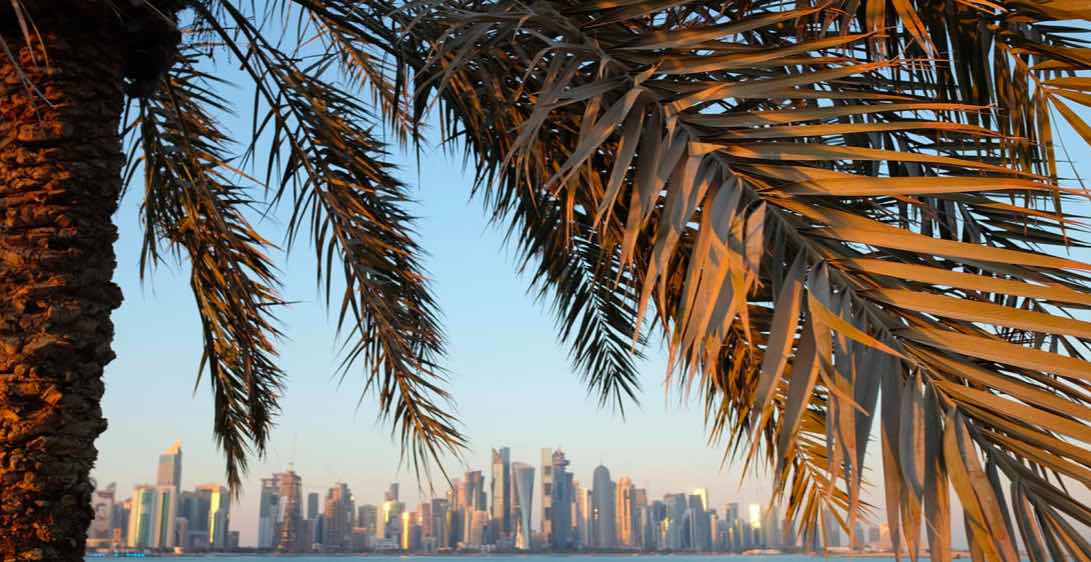 La passeggiata sul lungomare si estende per sette chilometri lungo la baia di Doha - meteoweek.com