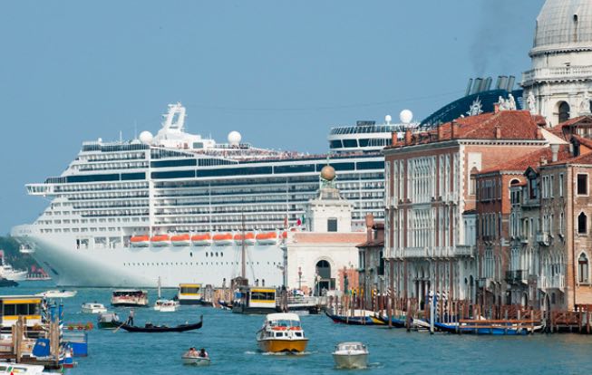 Barca urta briccola nella Laguna di Venezia morta 12enne - meteoweek.com