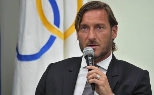 Francesco Totti in conferenza Stampa - meteoweek.com