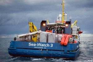 Sea Watch 3 forza il blocco - meteoweek.com