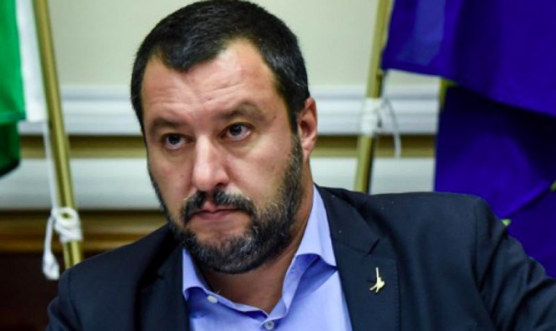 Salvini di nuovo indagato dalla Procura di Agrigento: “Fu sequestro di persona”