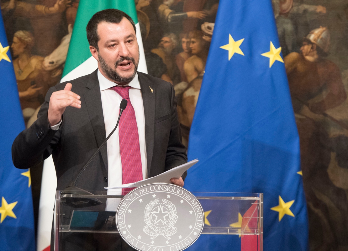 Matteo Salvini | crisi di governo: la resa dei conti. I follower contro il politico