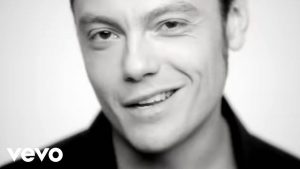 Curiosando | Indovina chi e il fratello del cantante Tiziano ferro - meteoweek