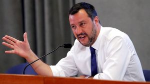 Matteo Salvini chi e | amori formazione e carriera del politico - meteoweek