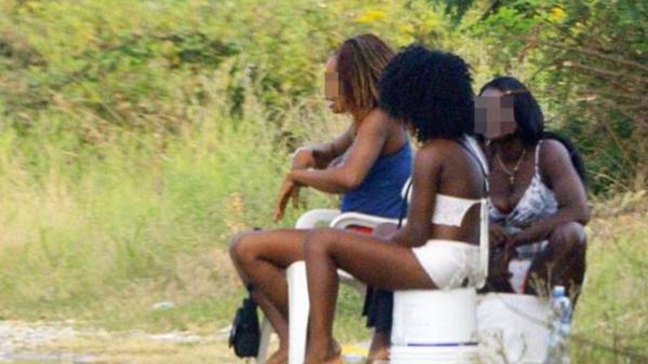 Nigeriane portate a Roma per prostituirsi: 11 persone arrestate