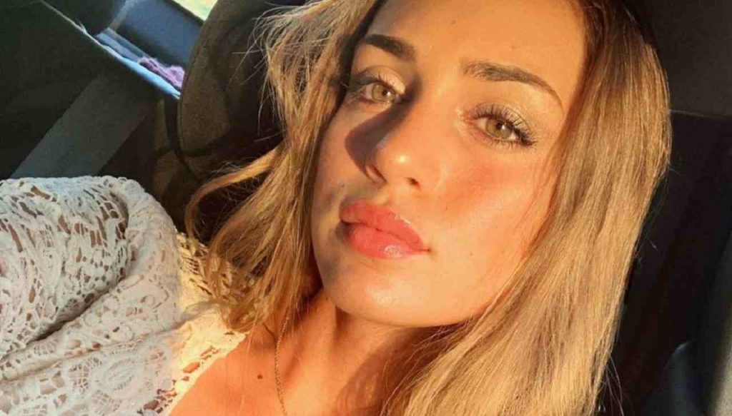 Sara Tozzi riesce a riconquistare l’ex dopo Uomini e Donne | La foto con dedica