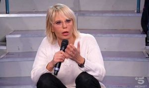 Maria De Filippi perde le staffe a Uomini e Donne