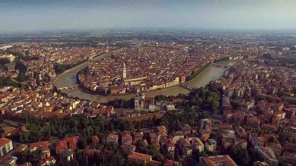 Meteo Verona oggi lunedì 23 dicembre: giornata serena