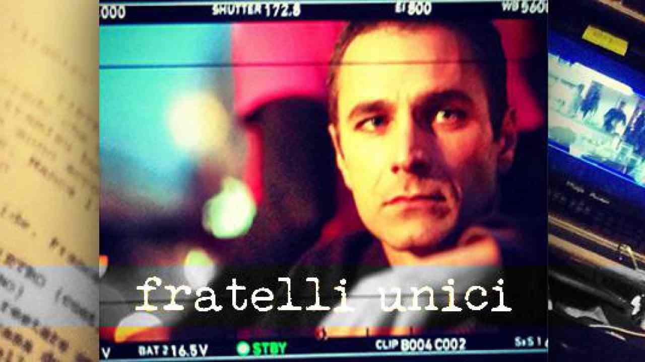 Fratelli unici | mercoledì 4 dicembre | Trama e trailer del film su RaiUno - meteoweek