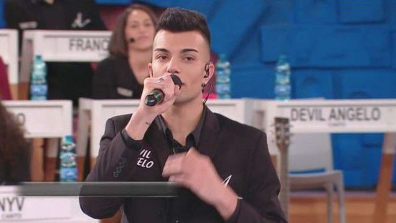 Devil Angelo fuori da Amici 19 - meteoweek