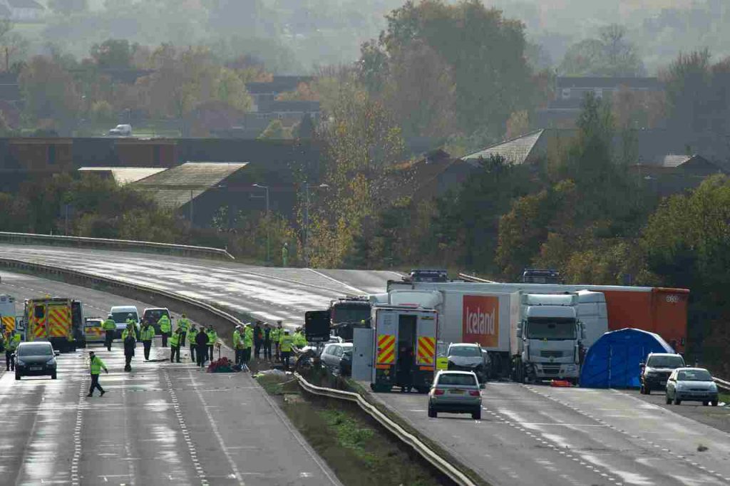 Incendio sull’autostrada A4: un tir è andato in fiamme