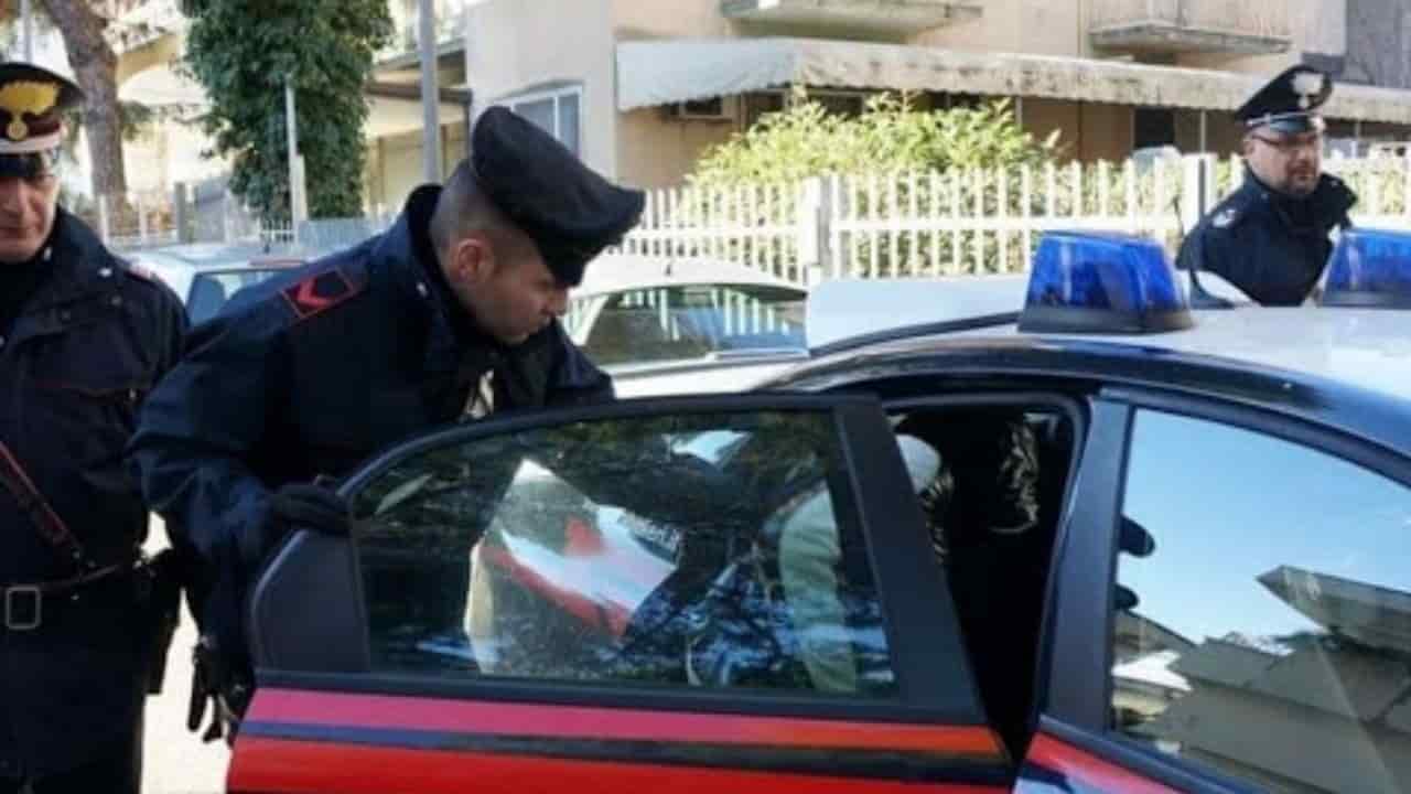 bologna ragazza abusata - carabinieri