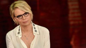 Maria De Filippi dolorosa aggressione