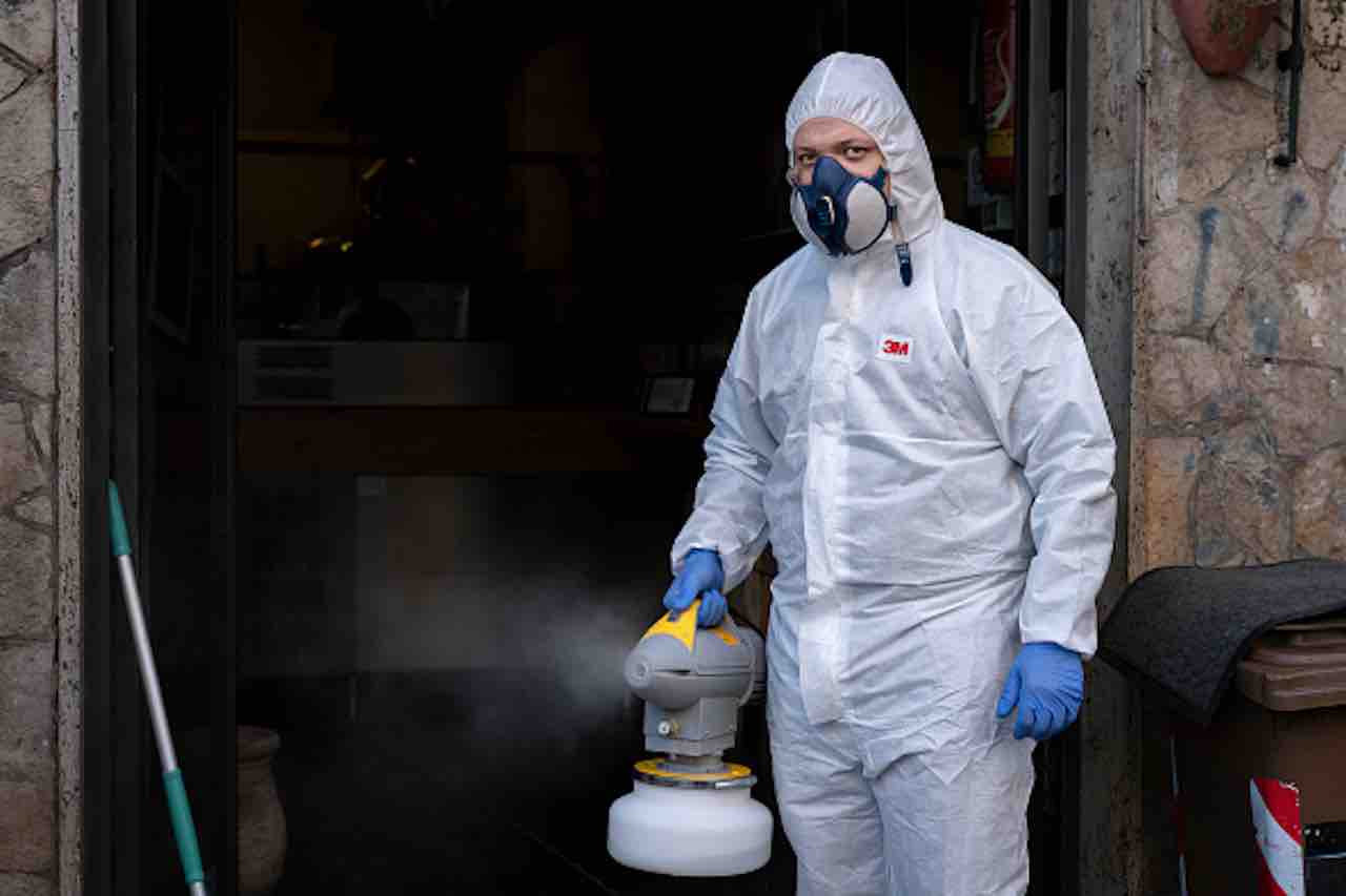 Coronavirus, Lombardia- decontaminate altre 3 case di riposo, 94 edifici in totale (Getty) - meteoweek.com