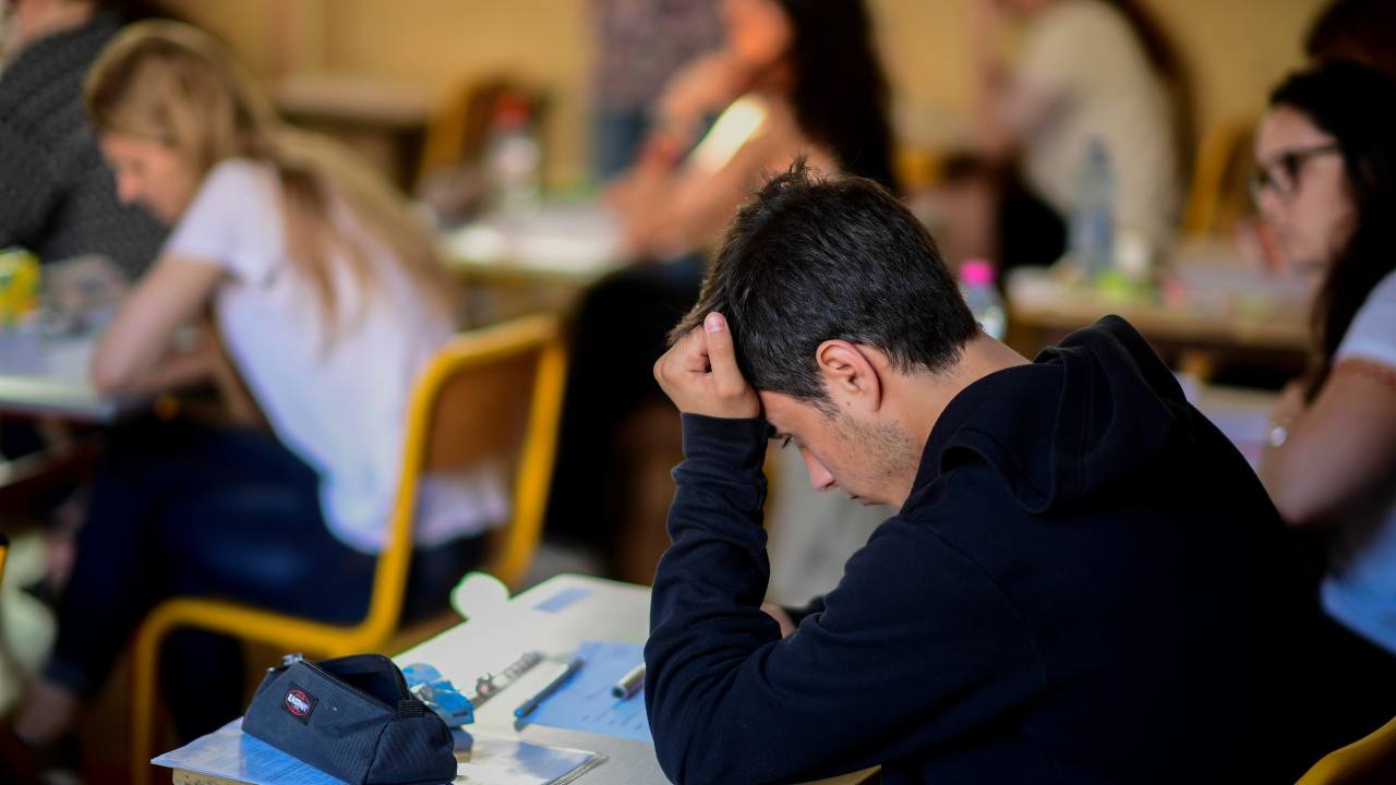 Scuola: maturità in presenza, si lavora per tornare tra i banchi a settembre