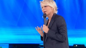 Maria De Filippi velenosa contro Linus - meteoweek