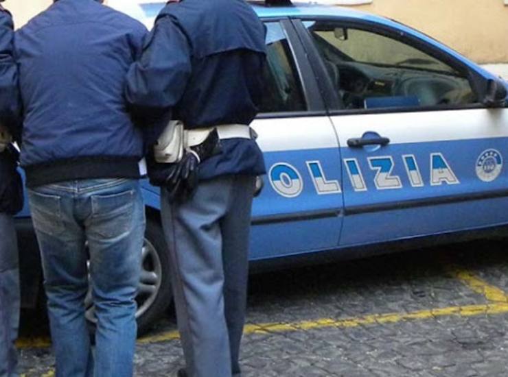 oristano violenza su minore