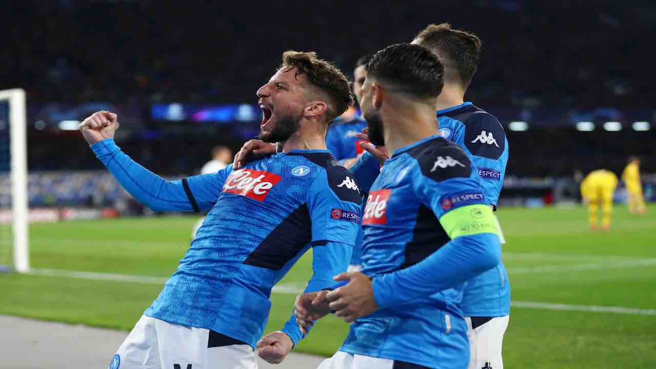 Napoli batte Juve e i tifosi festeggiano