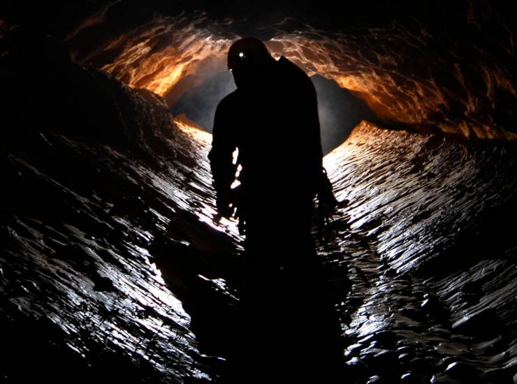 Rintracciati i tre speleologi dispersi in una grotta: ecco come stanno