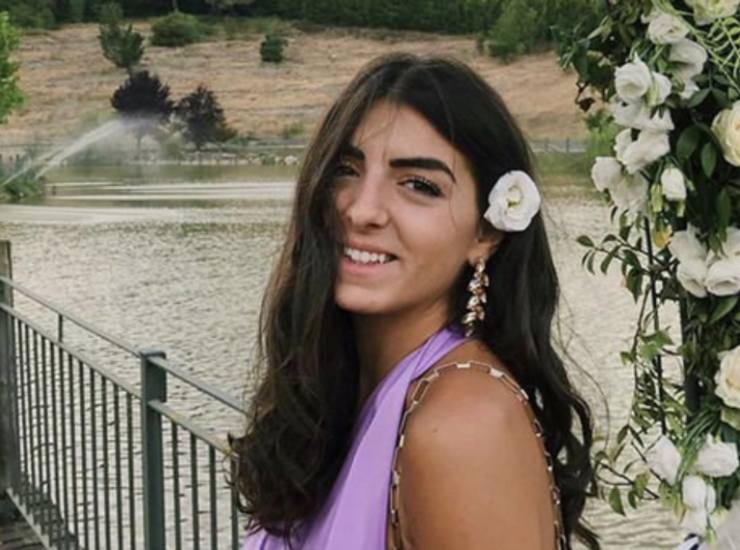 Stella morì in un incidente: compagni fanno esame di maturità al suo posto