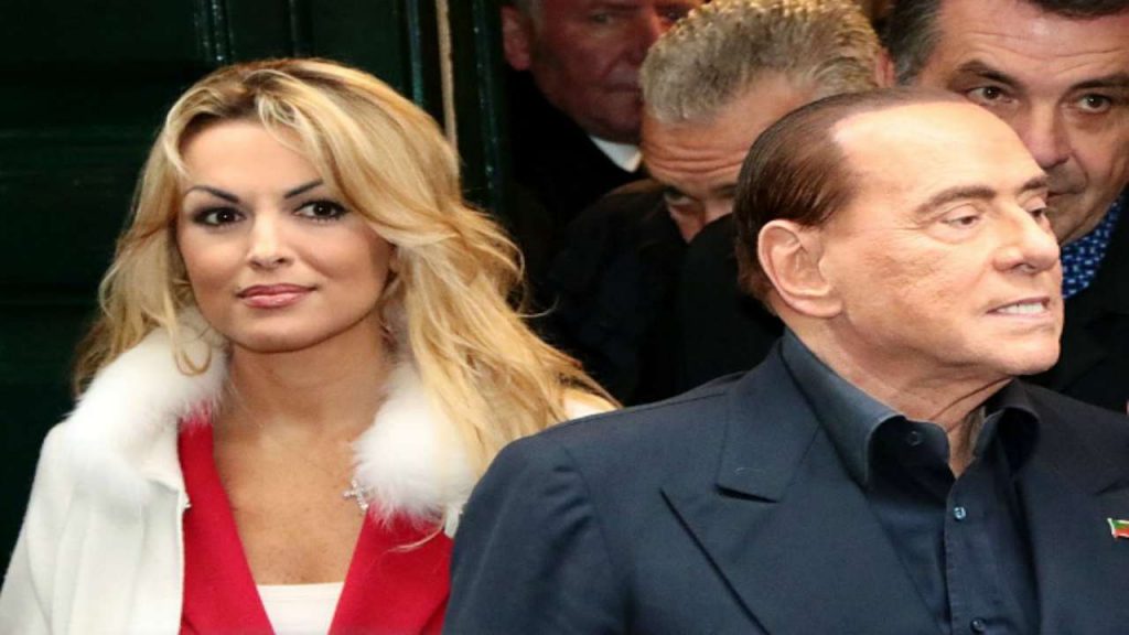 Francesca Pascale nuova vita dopo Silvio: l’ex di Berlusconi bellissima FOTO