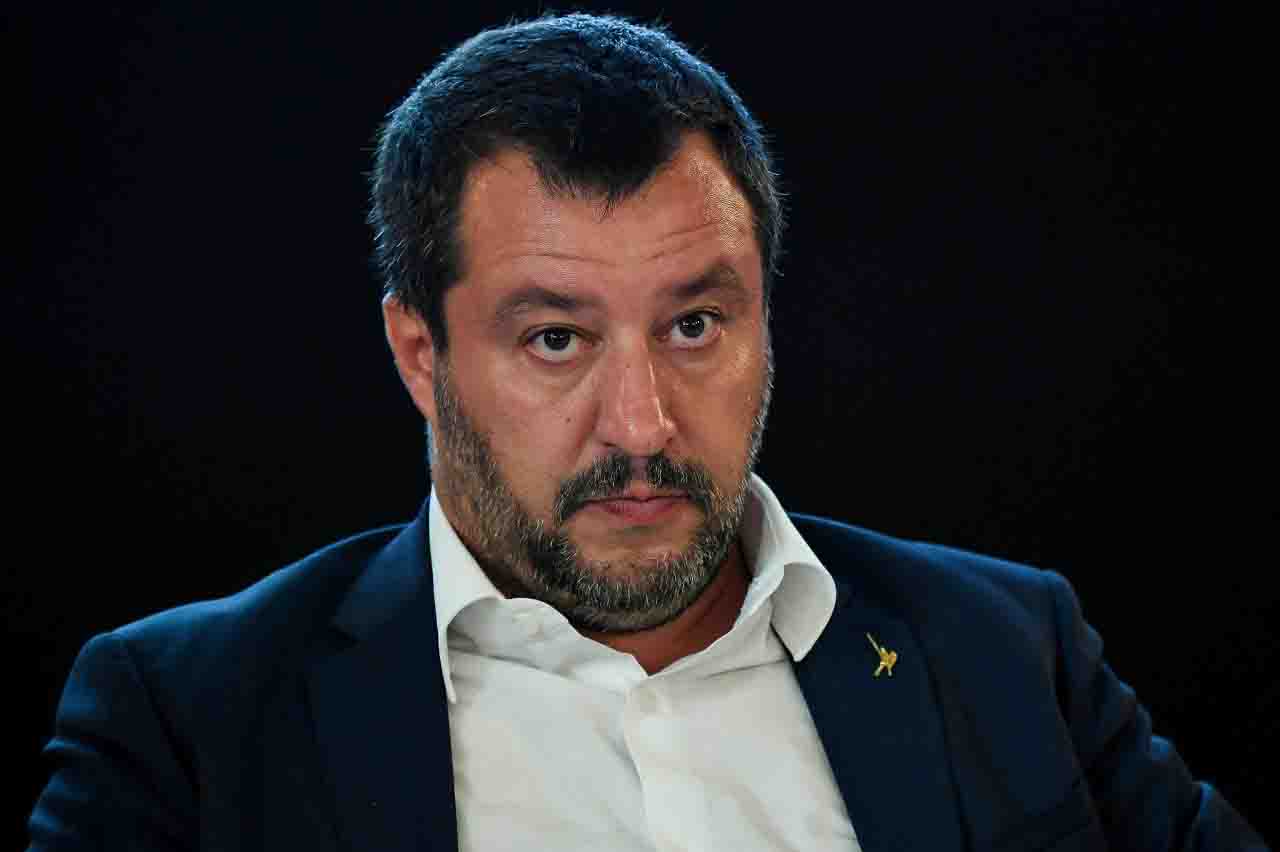 Matteo Salvini indagine Fontana camici Lombardia malagiustizia Zingaretti