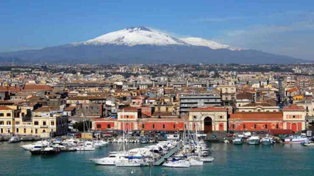 Meteo Catania oggi sabato 8 agosto: rovesci