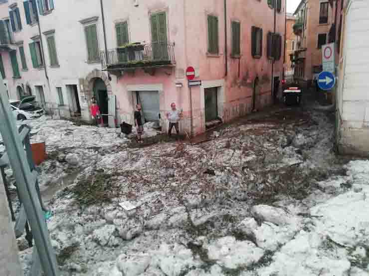 Violento nubifragio su Verona