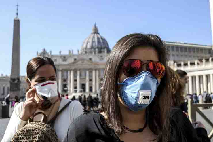 Vaticano preoccupato per il Covid, circolare per i preti rientrati dalla Sardegna con richiesta di tampone