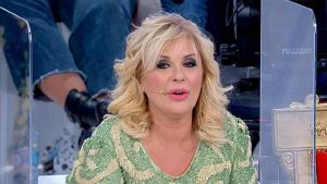 Tina Cipollari ci prova col cavaliere