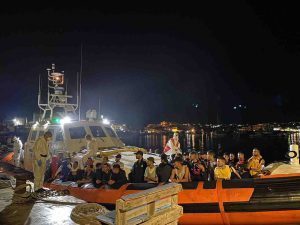 migranti lampedusa