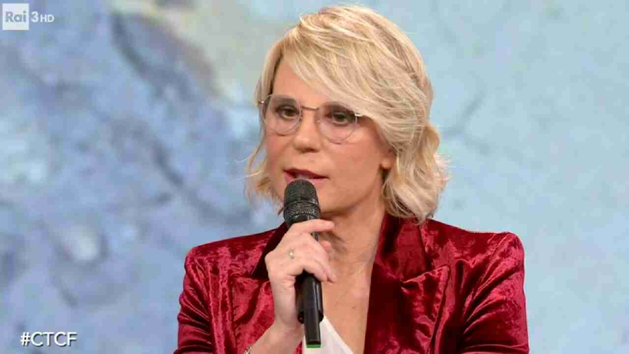 Maria De Filippi spegne la polemica su C'è posta per te ...