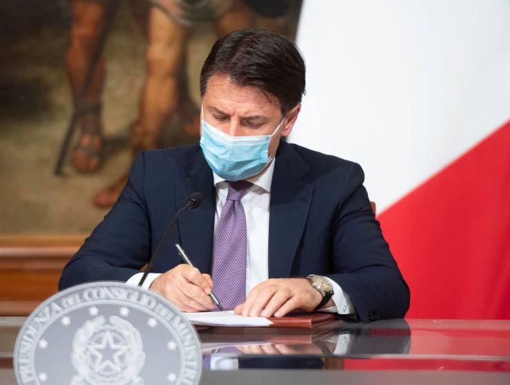 Conte firma il nuovo Dpcm: ecco cosa prevede e fino a quando è in vigore - www.meteoweek.com