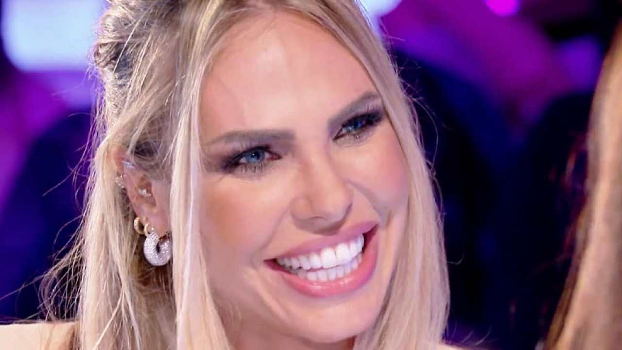 Ilary Blasi - meteoweek