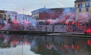 rabbia fdi manifestazione anarchici Darsena Milano