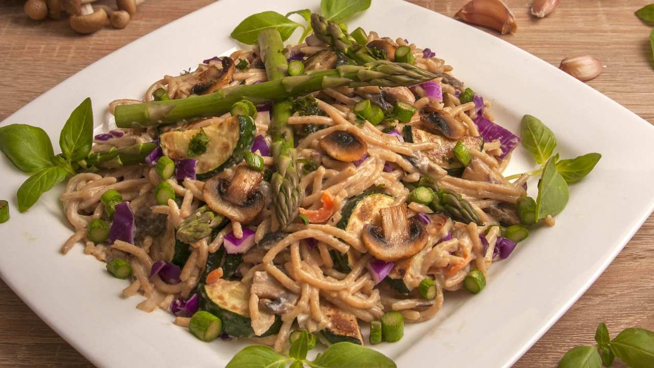 pasta asparagi la ricetta di stagione per la primavera