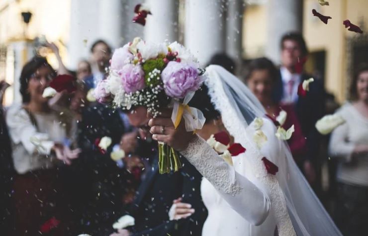 Rissa tra sposo e testimone: il matrimonio finisce male [VIDEO] - www.meteoweek.com