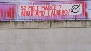 striscione violenze carcere - meteoweek.com