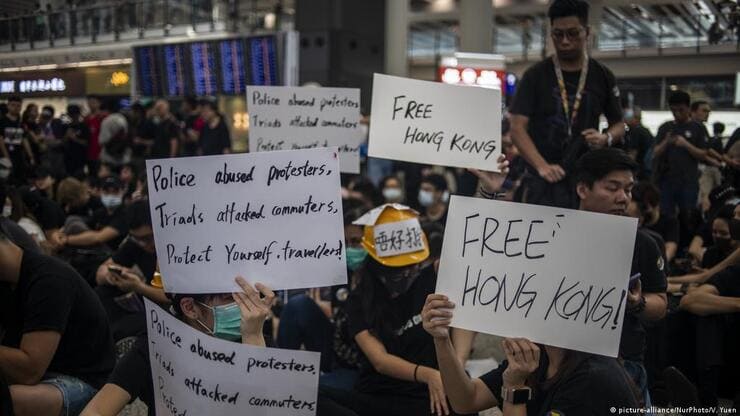 La fine della democrazia di Hong Kong 18.12.21 740p - meteoweek.com