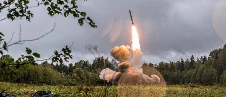 Ucraina, Mosca simula un attacco con armi nucleari a Kaliningrad