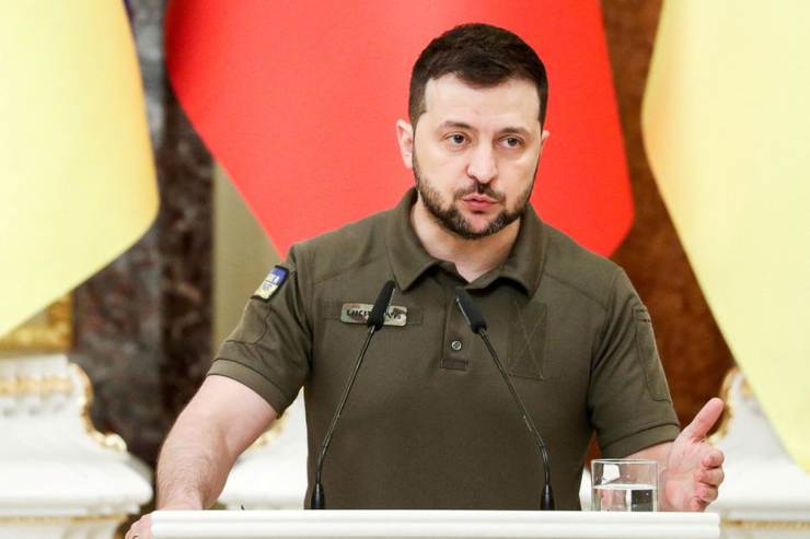 Ucraina, Zelensky ‘purga’ ancora i servizi di sicurezza: via altri capi