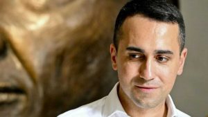 Cosa è successo alla pagina Facebook di Luigi Di Maio? Sparito il profilo da 2mln di followers - meteoweek.com