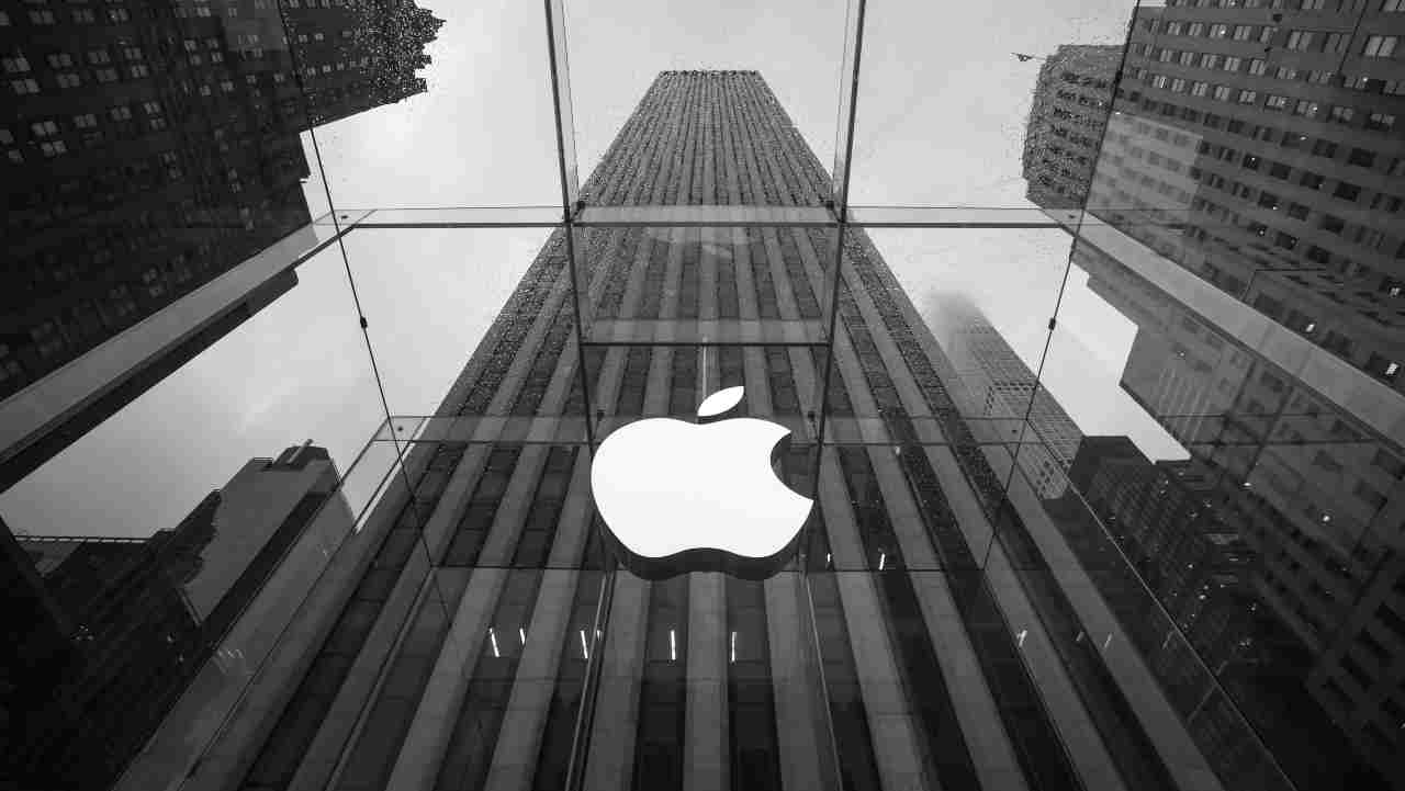 Utenti Apple a rischio, questa nuova truffa potrebbe svuotargli il conto corrente, bisogna fare attenzione