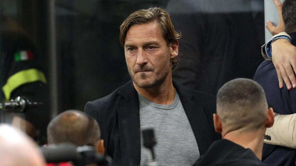 Totti esce allo scoperto nel giorno del suo compleanno, i dettagli dell’incontro