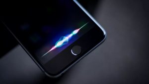 Siri registrava le nostre conversazioni; A quanto pare ora il bug è stato risolto ma...