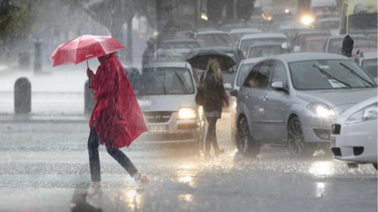 Addio Ottobrata, ora arriva l'autunno pioggia, vento e neve fino a domenica - meteoweek.com