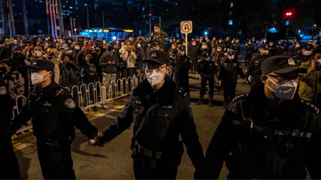 Covid, in Cina scoppiano proteste contro i lockdown Vogliamo diritti e libertà - meteoweek.com