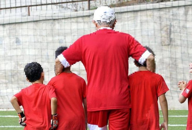 Gli abusi del coach su due baby calciatori Mi ami 