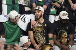 I Celtics conquistano l'NBA: titolo numero 18